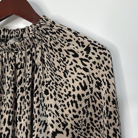 NWT ASOS Long Sleeve Animal Print Pleated Mini Shift Dress Size 4 - Picture 5 of 9